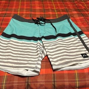 mens rusty sz 31 board shorts